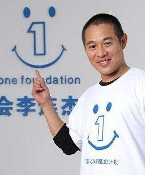 李连杰