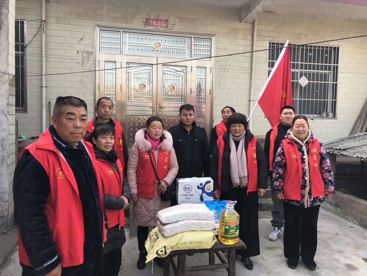 寒冬腊月冷无情 冬至慰问暖人心